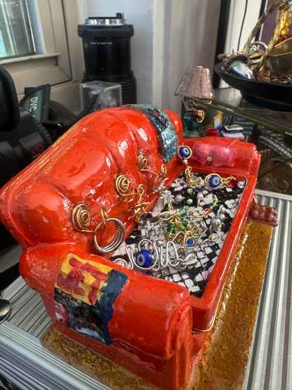The Kickback Couch Jewelry Holder